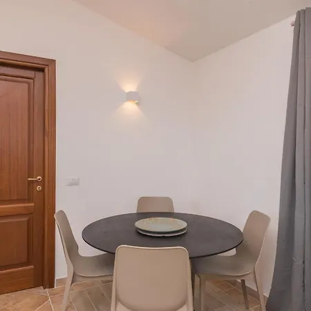 Trilocale - Via Conchiglia 2 Daire
